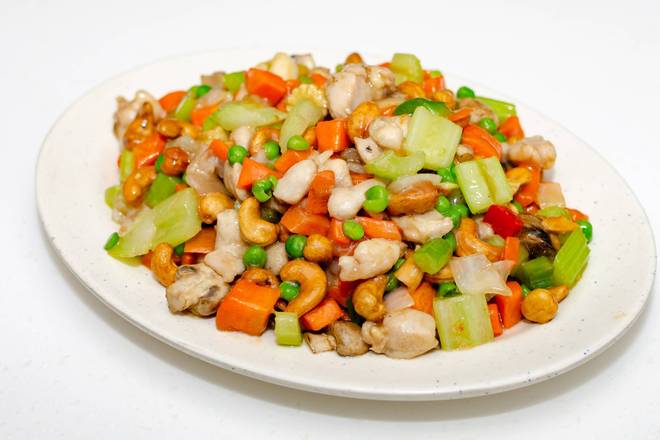 24A. Sauteed Diced Chicken with Cashew and Vegetable 腰果炒雞丁